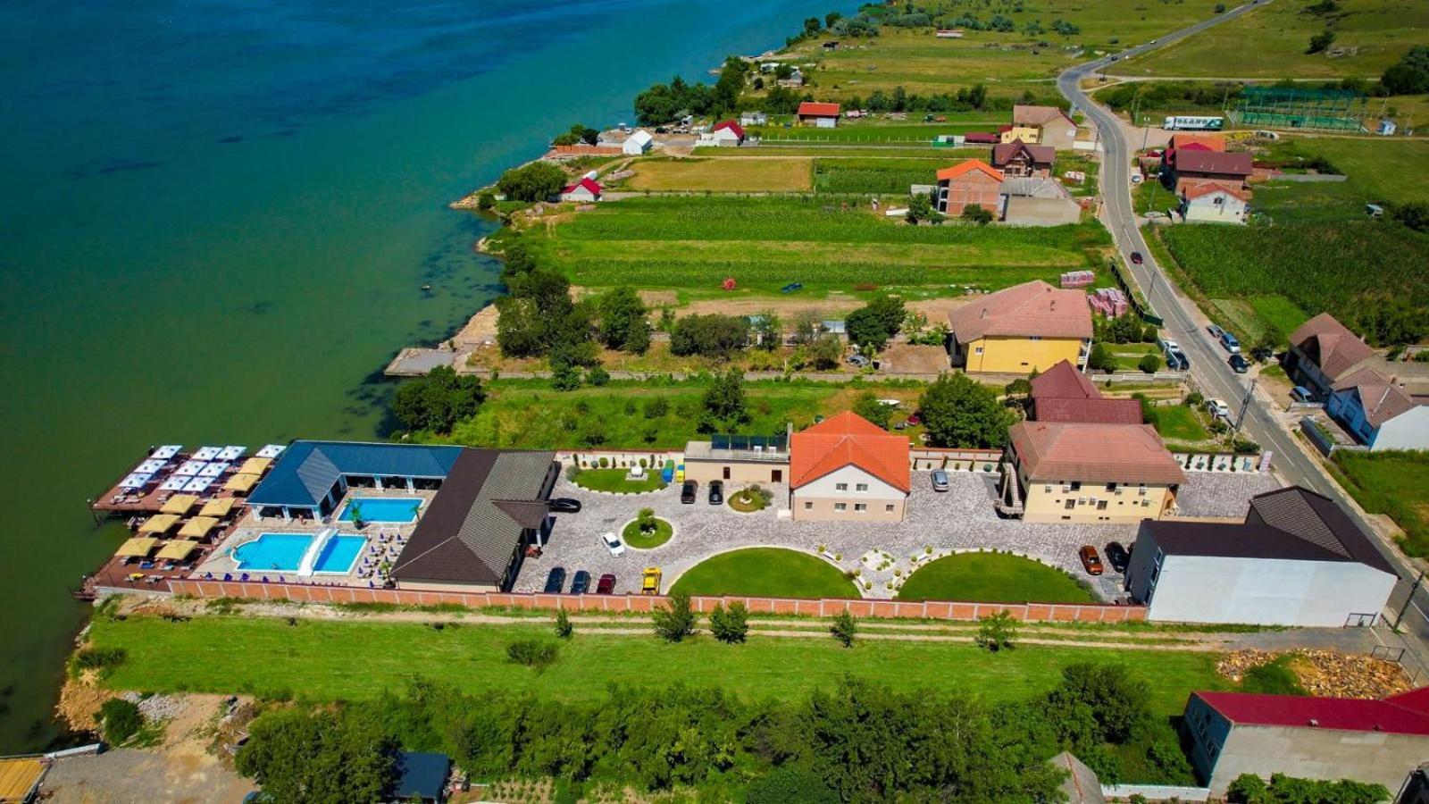 Pensiunea Elis Pescari Exterior foto